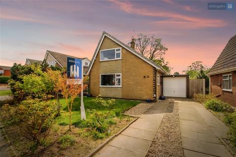 Lear Drive, Wistaston, Crewe... 2 bed detached house for sale
