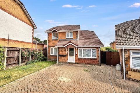 Broadstone 3 bed detached house for sale