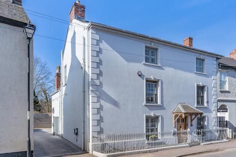Priory Street, Usk 5 bed end of terrace house for sale
