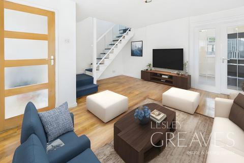 Third Avenue, Gedling, Nottingham 3 bed terraced house for sale