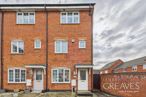 Shaw Gardens, Gedling, Nottingham 3 bed townhouse for sale