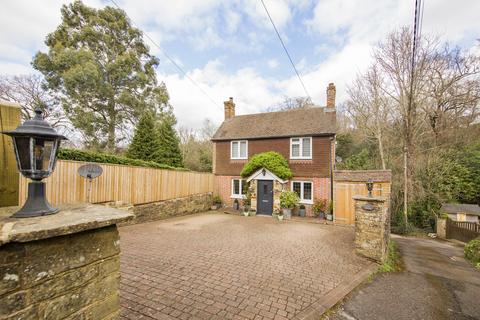 Coopers Lane, Crowborough 3 bed detached house for sale