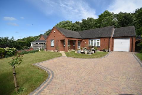 Turnpike Rise, Prees, Whitchurch 3 bed detached bungalow for sale