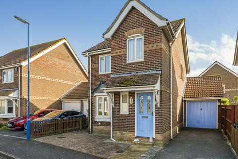 Beacon Drive, Selsey, PO20 4 bed detached house for sale