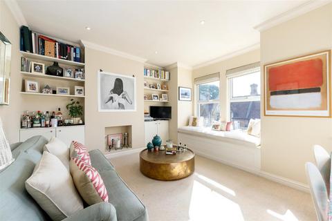 Putney Bridge Road, London 2 bed flat for sale