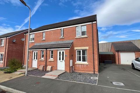 26 Maes Brynach, Brynmenyn, Bridgend... 3 bed semi
