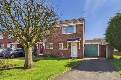 Weyhill Close, Pendeford, WV9 2 bed semi
