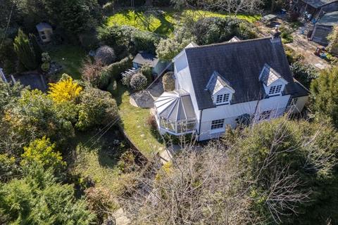 Lewes Road, Blackboys 3 bed cottage for sale