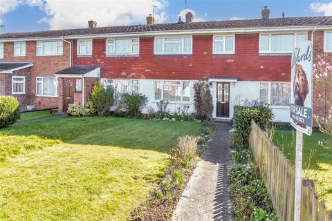 Corner Farm Road, Tonbridge TN12 3 bed terraced house for sale