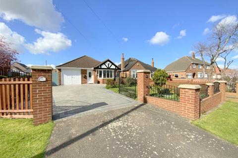 Caistor Road, Laceby 4 bed bungalow for sale