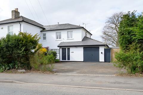 West View Lodge, Walford Road... 3 bed semi