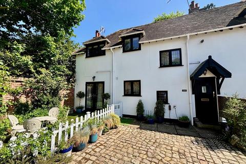 Upper Chobham Road, Camberley GU15 3 bed semi