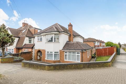 Norrys Road, Cockfosters, Barnet, EN4 4 bed detached house for sale