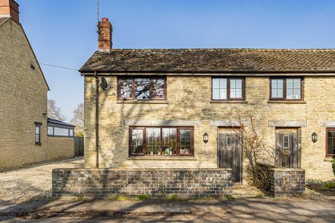 Oxford Road, Hampton Poyle, OX5 3 bed terraced house for sale