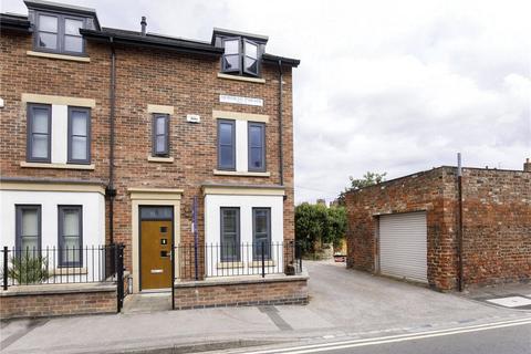 Mill Lane, York, North Yorkshire, YO31 3 bed end of terrace house for sale