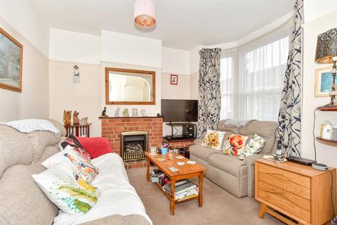 Percival Road, Portsmouth PO2 2 bed terraced house for sale