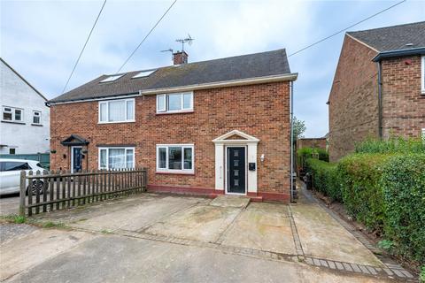 Burston Road, Coxheath, Maidstone, ME17 3 bed semi