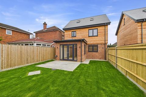 Bridge Road, Sarisbury Green... 3 bed detached house for sale