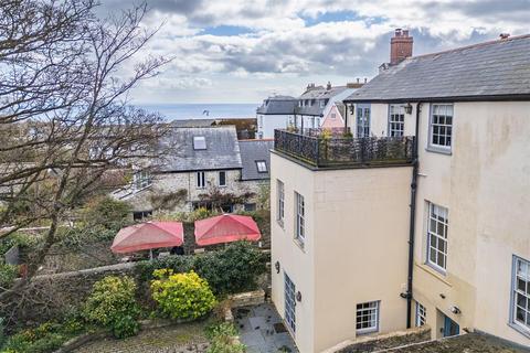 Lyme Regis 4 bed apartment for sale