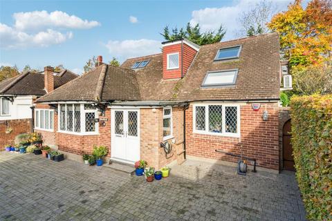 Upper Road, Higher Denham 3 bed detached house for sale