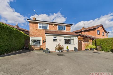 Old Farm Road, Rhostyllen, Wrexham 3 bed detached house for sale