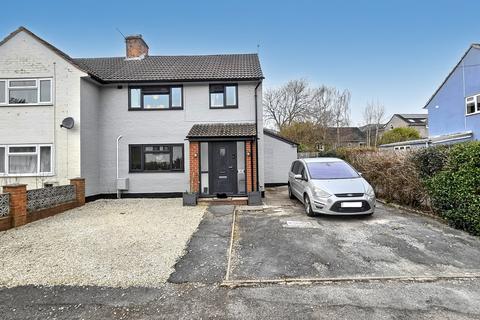 Central Avenue, Church Stretton SY6 3 bed semi