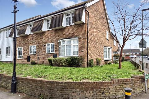 Gardiner Close, Orpington, Kent, BR5 5 bed end of terrace house for sale