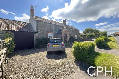 Osgodby Lane, Scarborough 3 bed link detached house for sale