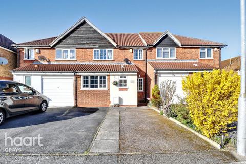 Hove Close, Grays 3 bed terraced house for sale