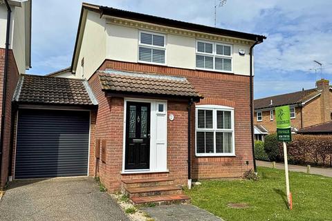 Alexandra Road, Rayleigh 3 bed house for sale