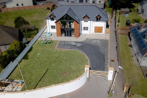 Church Road, Johnston, Haverfordwest 7 bed detached house for sale