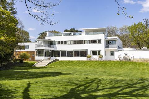Warren Rise, New Malden, Surrey, KT3 6 bed detached house for sale