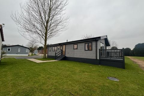 Allerthorpe East Riding of Yorkshire 2 bed lodge for sale