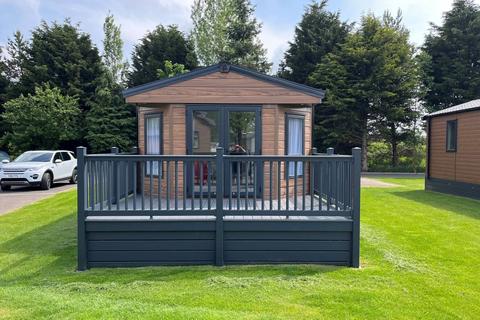 Allerthorpe East Riding of Yorkshire 2 bed lodge for sale