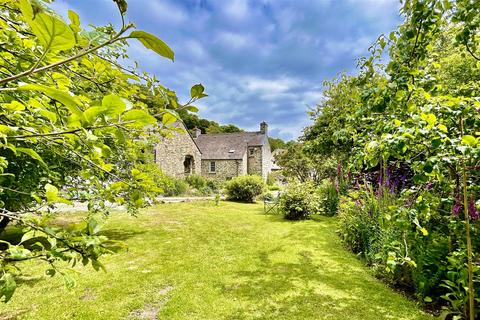 Solva 5 bed detached house for sale