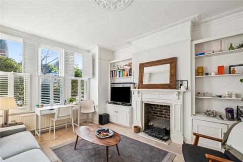 Trouville Road, SW4 3 bed apartment for sale
