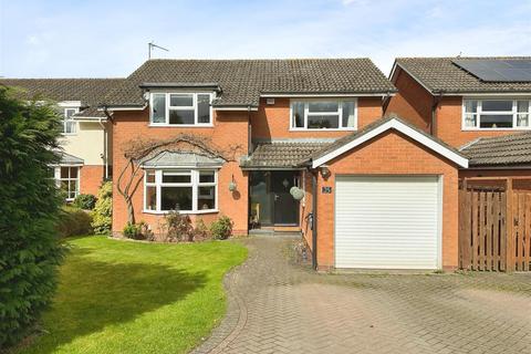 Coopers Walk, Bubbenhall 4 bed detached house for sale