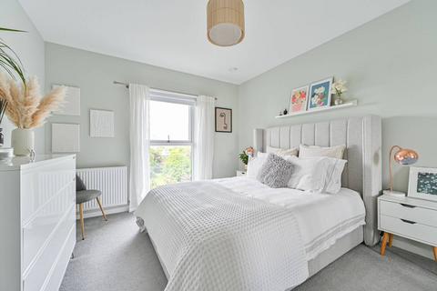 Cottesbrook Heights, Woolwich... 1 bed flat for sale