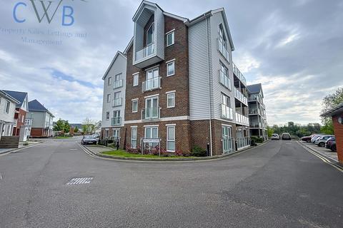 Willow Close, Lake View Court, ME6 2 bed apartment for sale