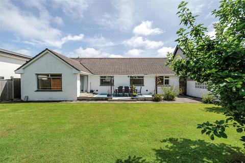 Pityme, Rock 4 bed bungalow for sale