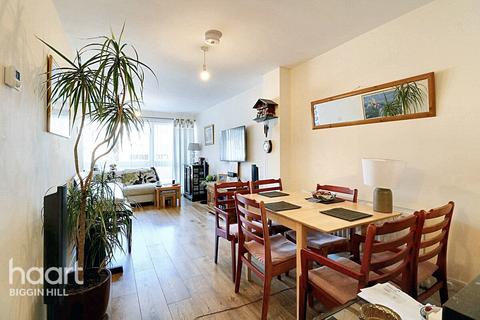 Stock Hill, Biggin Hill 3 bed end of terrace house for sale