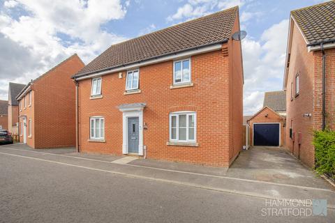 Tummel Way, Attleborough 4 bed detached house for sale