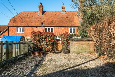 The Green, Lyford 2 bed terraced house for sale