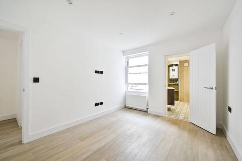 Coomassie Road, Maida Vale, London, W9 2 bed flat for sale