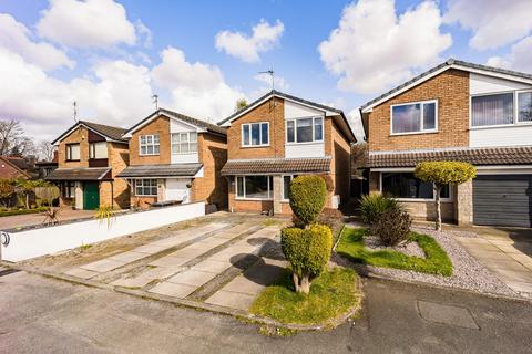 Wynton Close, Leigh WN7 4 bed detached house for sale