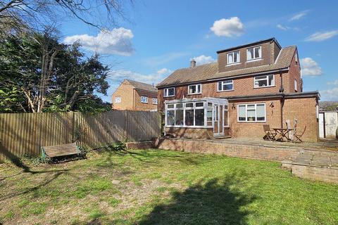 Kemsing, Sevenoaks TN15 5 bed semi