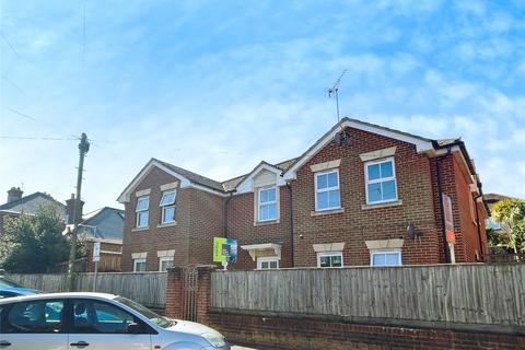 Consort Road, Cowes, Isle of Wight 1 bed apartment for sale