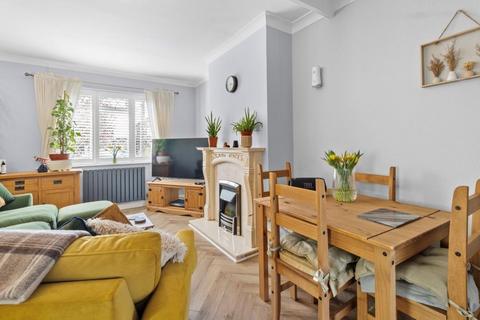 2 bedroom semi-detached bungalow for sale