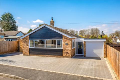 St. Johns Way, Banbury OX15 3 bed bungalow for sale