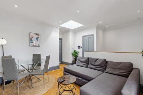 Ongar Road, West Brompton, London, SW6 2 bed apartment for sale